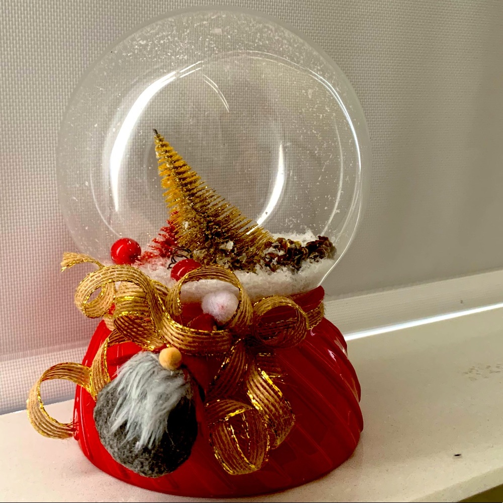 Customized Glass Snow Globe